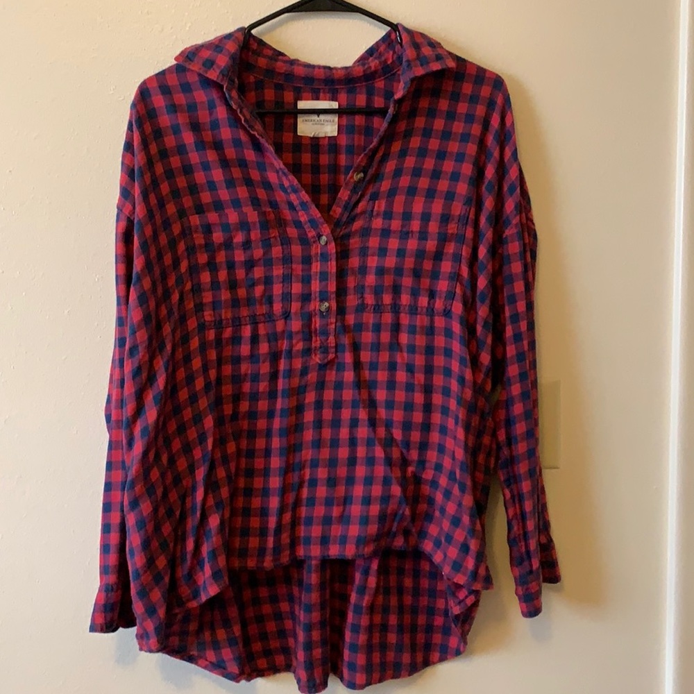 Red/blue plaid American Eagle top